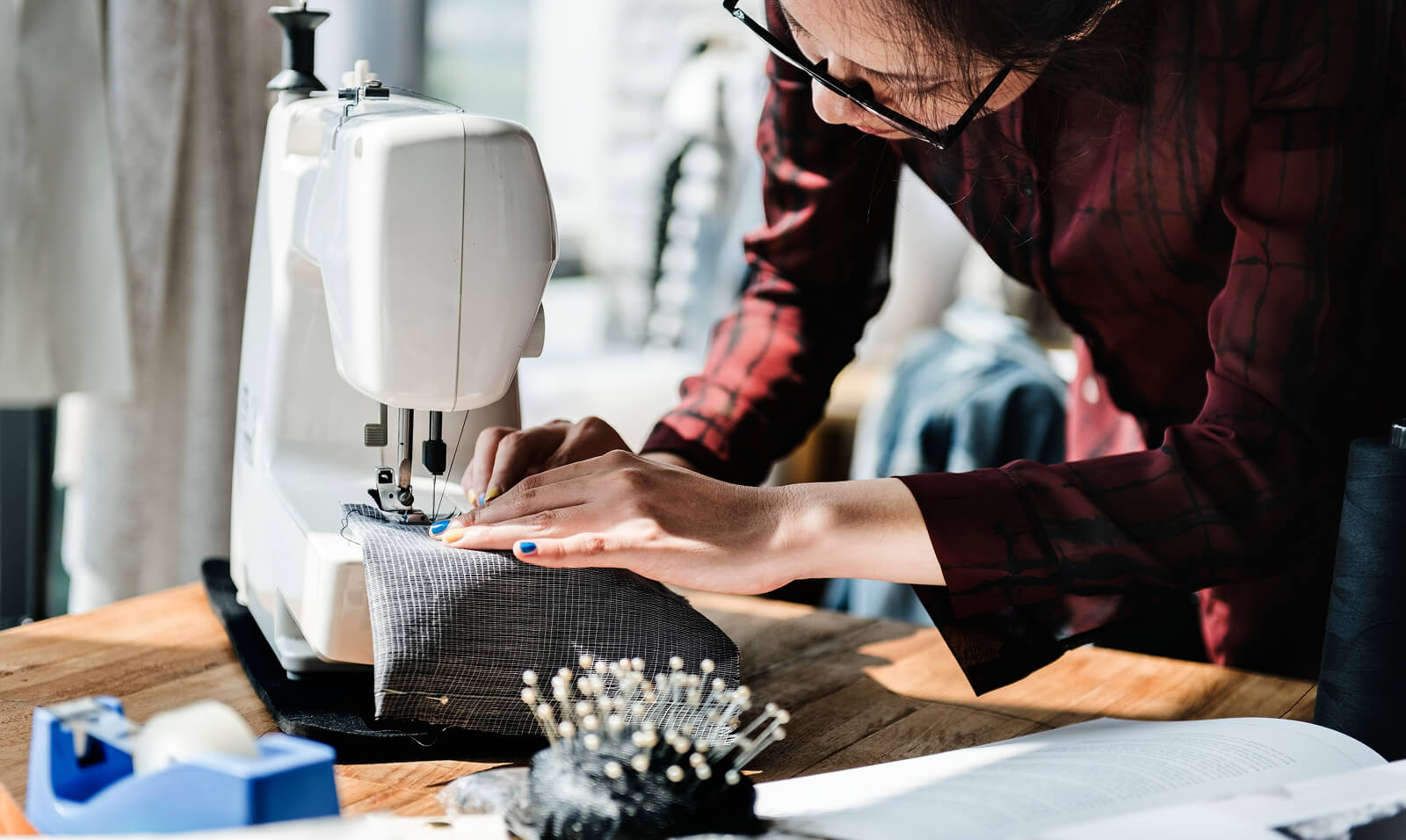 Garment Accessories & Materials